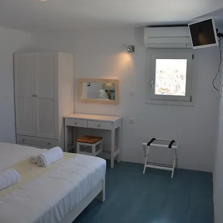 White Blue & Apartamento Páros