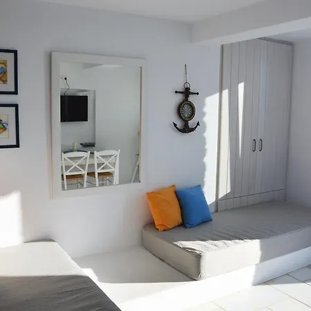 White Blue & Apartman
